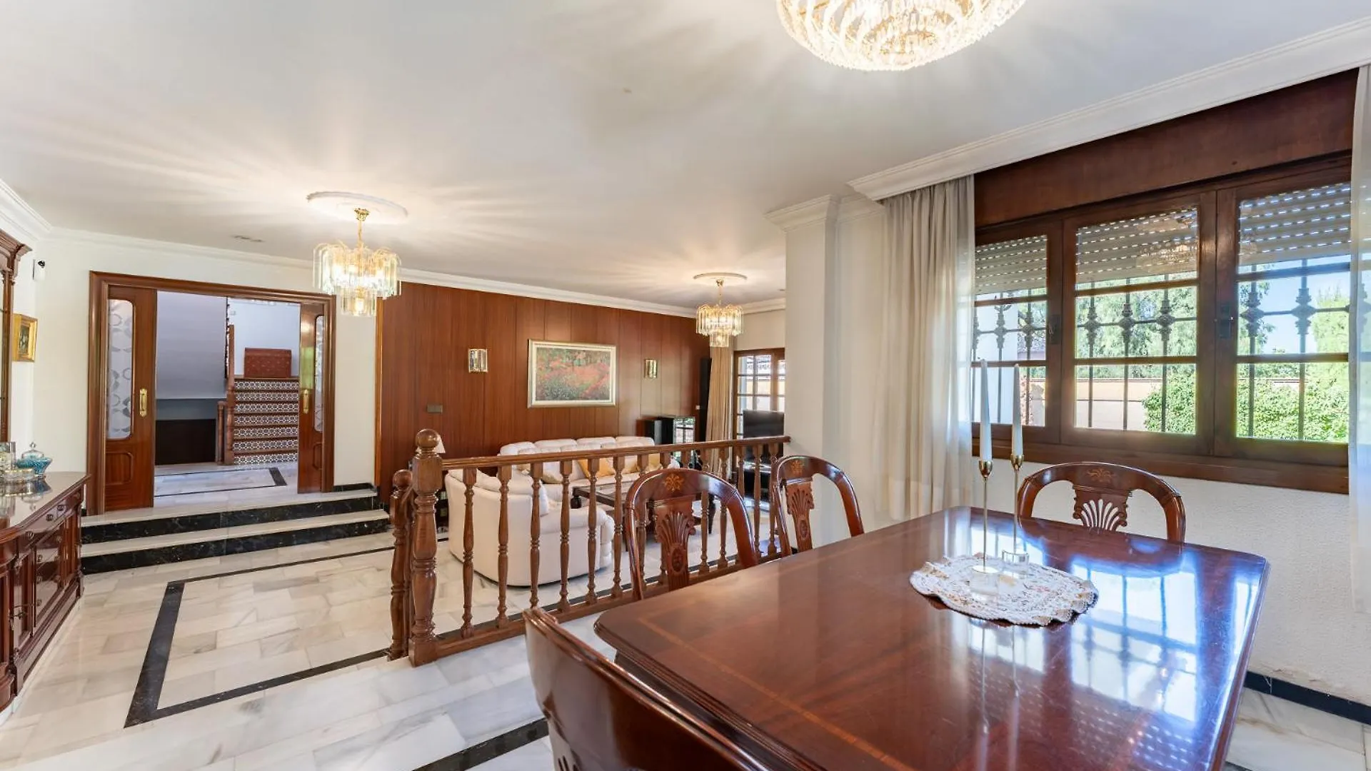 Villa con piscina en Churriana Malaga Spain