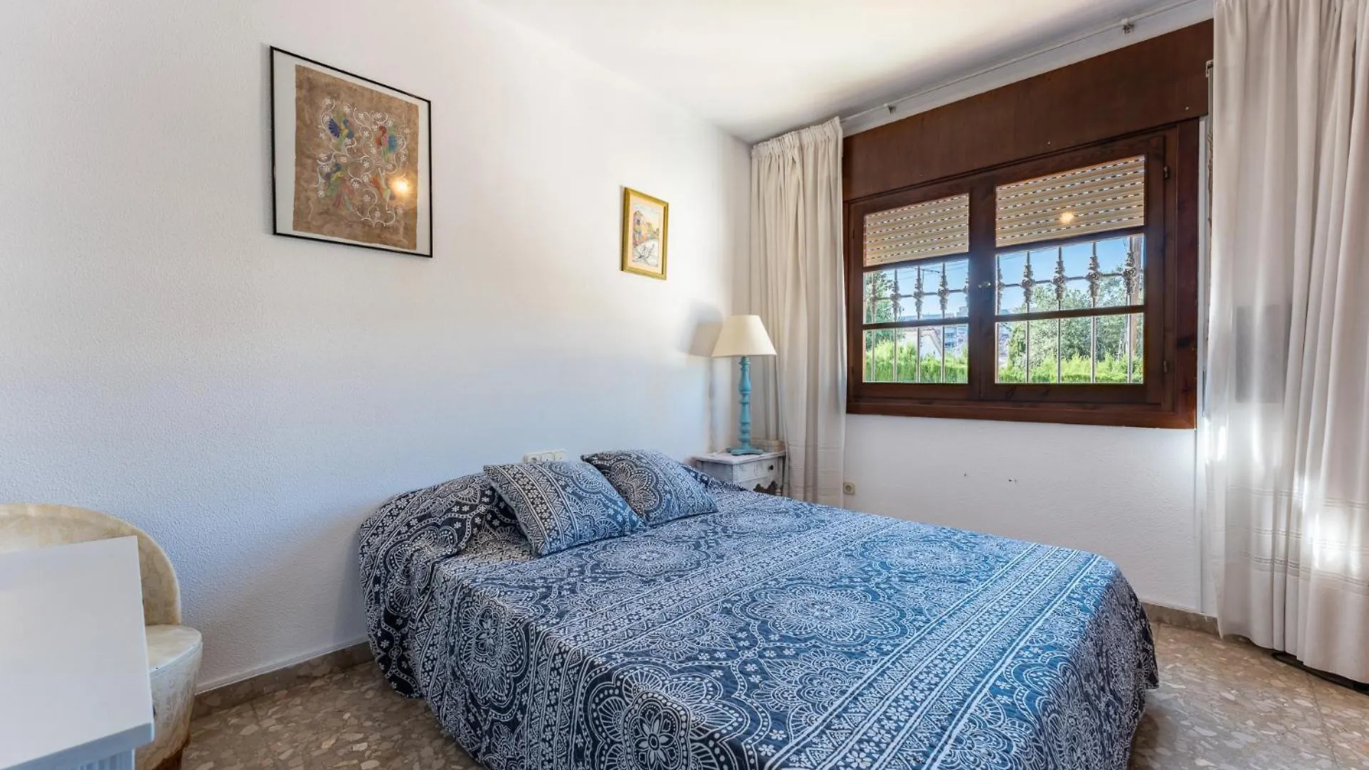 Villa con piscina en Churriana Malaga 0*,