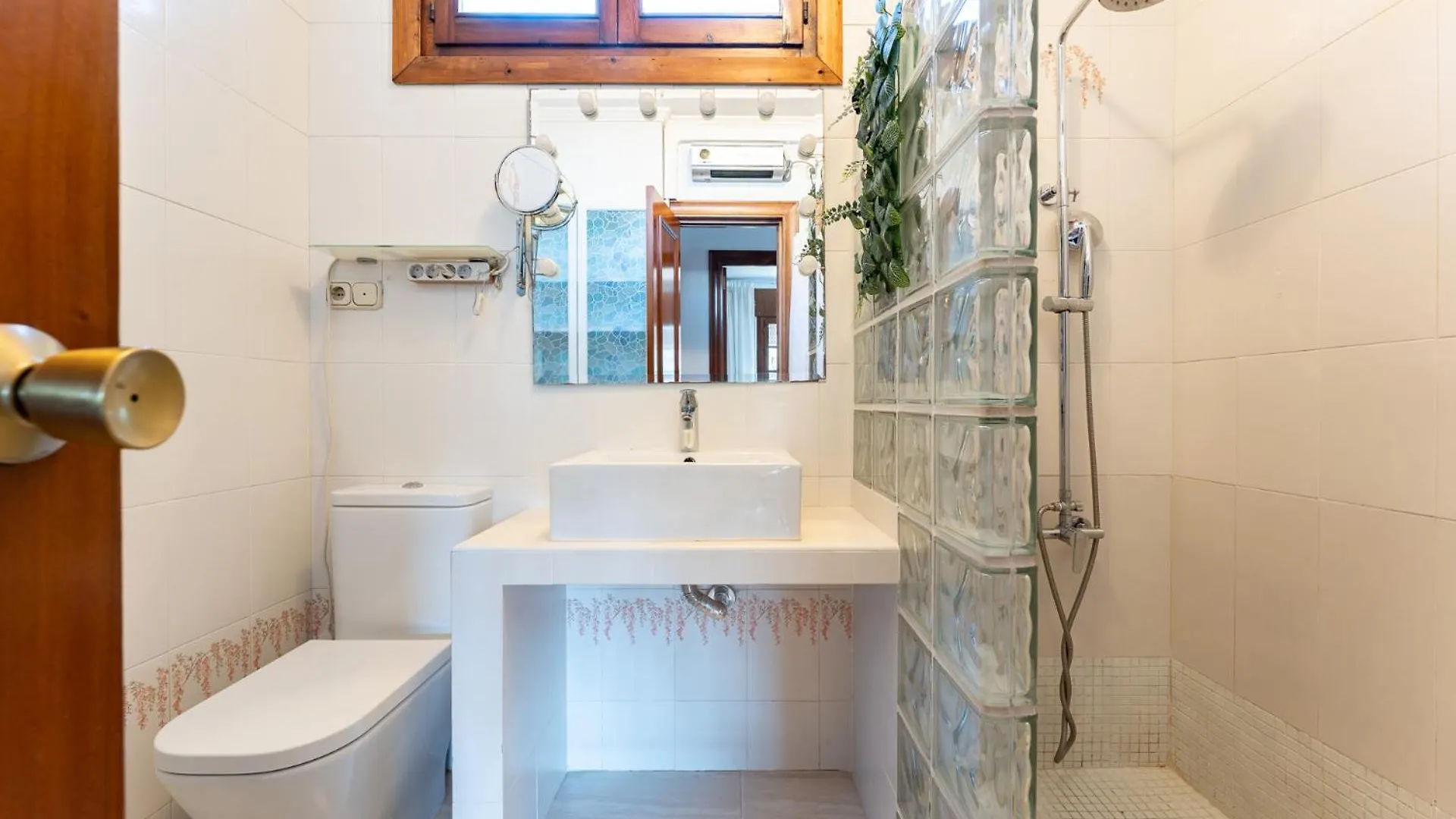 Holiday home Villa con piscina en Churriana Malaga